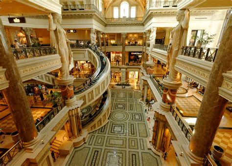 Caesars Palace shops